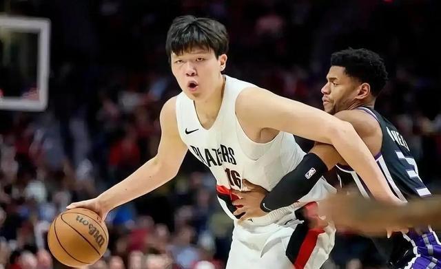 媒体人:去年CBA选秀榜眼杜智博将加盟广州龙狮男篮