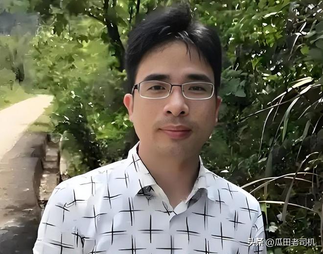 美国鹰派参议员格雷厄姆,突然去世!去世前刚和泽连斯基会面,其曾言“要让俄崩溃”,被俄方通缉,他还是特朗普对伊开战重要推手