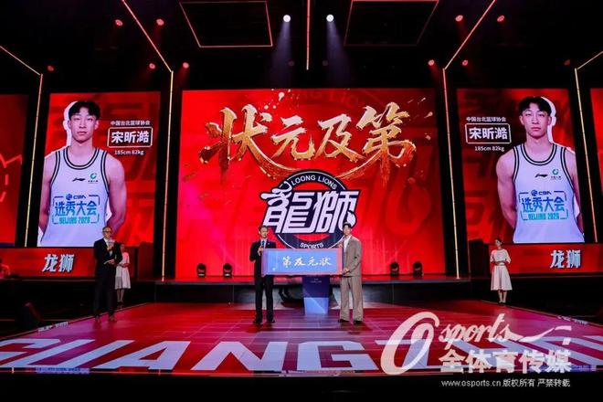 男篮两场世预赛总结:3人不能用,3人需调整,1将能扛大旗
