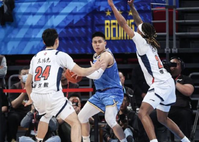 老尼尔森去世,曾培养库里、诺维斯基等NBA巨星