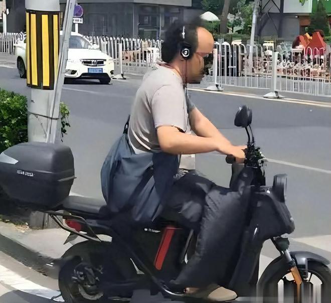 女篮惨遭澳大利亚18分逆转：连续2战失误20+张子宇成唯一亮点