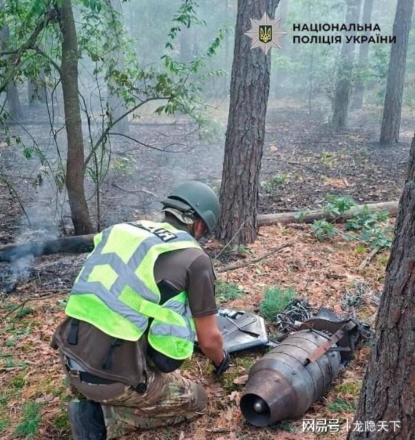 三个假警察，一份百万悬赏，一张50万的谅解书：反诈博主遇害案二审维持死缓，你服不服？