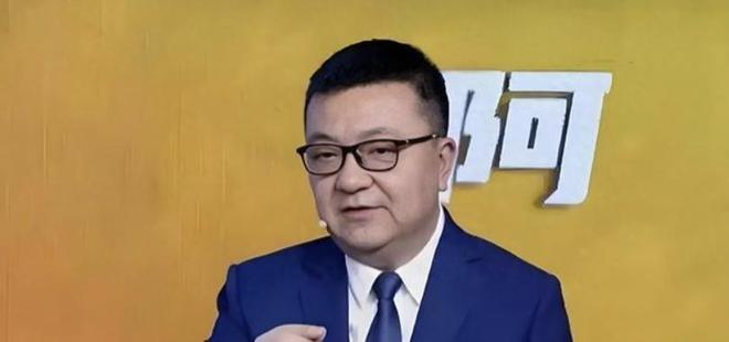 胖东来：一顾客推搡、用手臂环住员工脖颈，门店报警，顾客被罚款，公司已起诉追责