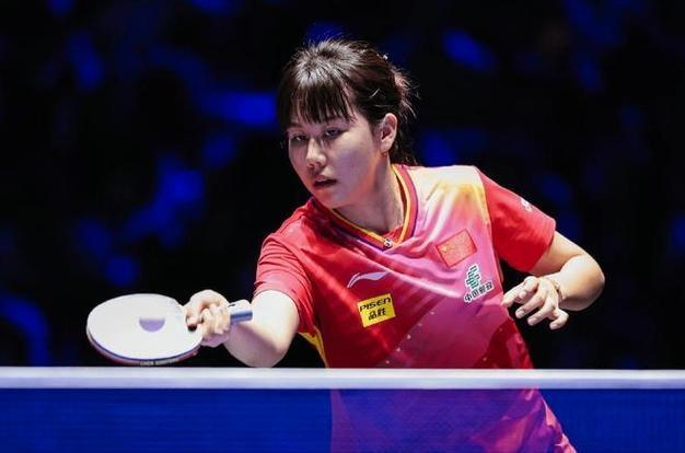 助教离队、小鲨鱼剃光头、陈林坚拆钢板,山东男篮变局与邱彪大考
