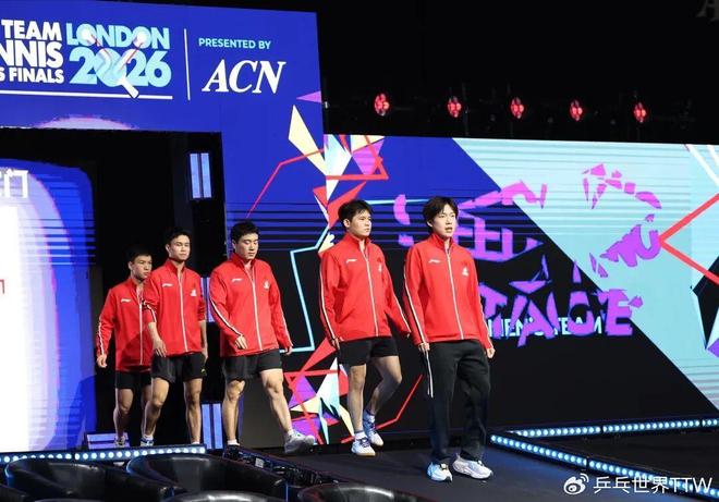阿根廷队公布27人名单:39岁梅西退队2周后回归!携2人参加告别赛