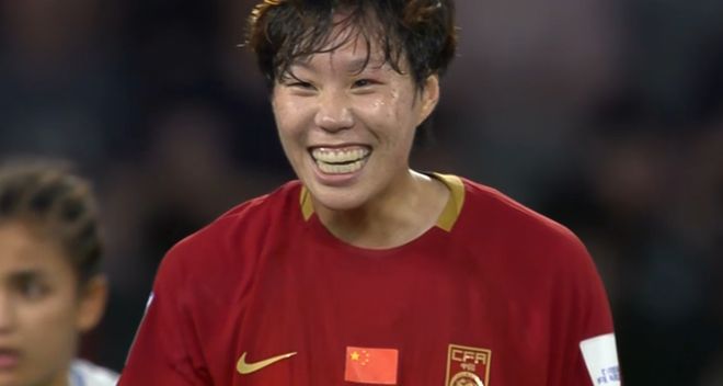记者：马尤卢即将与巴黎续约，新合同将至2031年