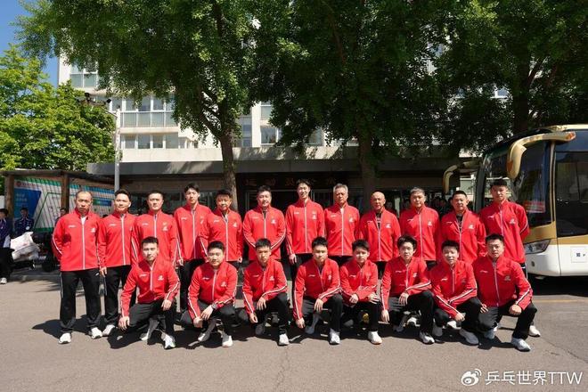 阿根廷队公布27人名单:39岁梅西退队2周后回归!携2人参加告别赛