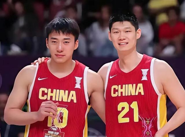 媒体人:去年CBA选秀榜眼杜智博将加盟广州龙狮男篮