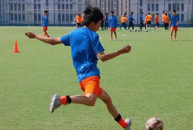 拉胯!南美4队首轮2平2负 乌拉圭连续2届不胜亚洲队 靠阿根廷挽尊