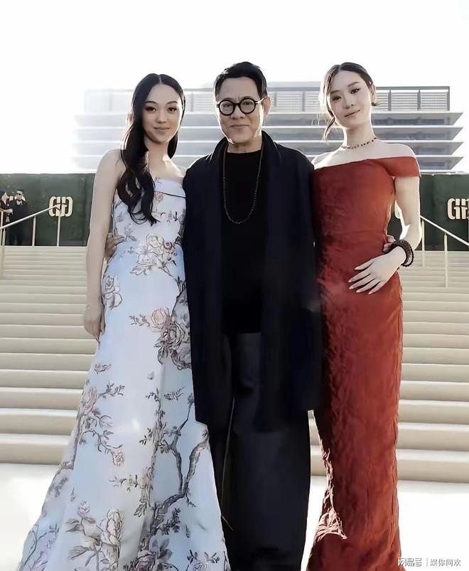 鹈鹕用训练营合同签下堪萨斯大六后场，他是攻守兼备的全能型球员