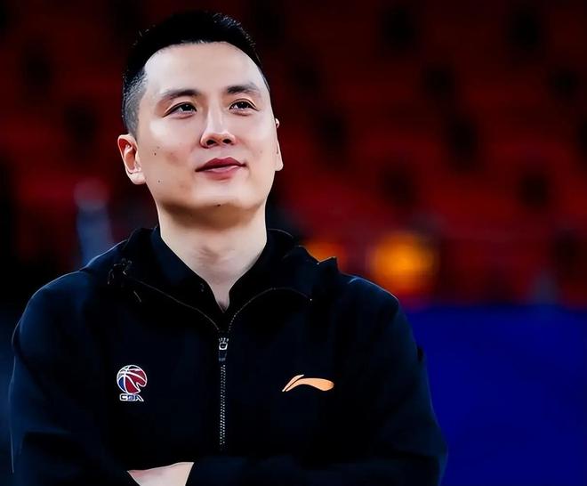 WOW！曝可能交易胡金秋！中国男篮第一内线核心